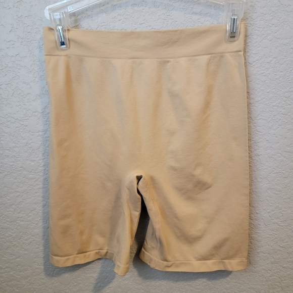 NWOT MELERIO Women's Slip Shorts Nude Color XL - Picture 2 of 5
